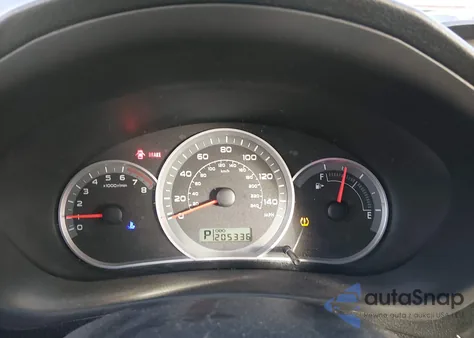 2010 Subaru Impreza 2.5I Premium z USA, uszkodzony, nr VIN JF1GH6B61AH819555